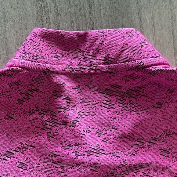 Adidas Golf Top - Fuchsia Color & Sheer - Size Large - Picture 6 of 11
